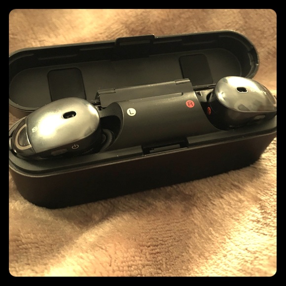 Sony Wireless Bluetooth Speakers - Picture 1 of 6